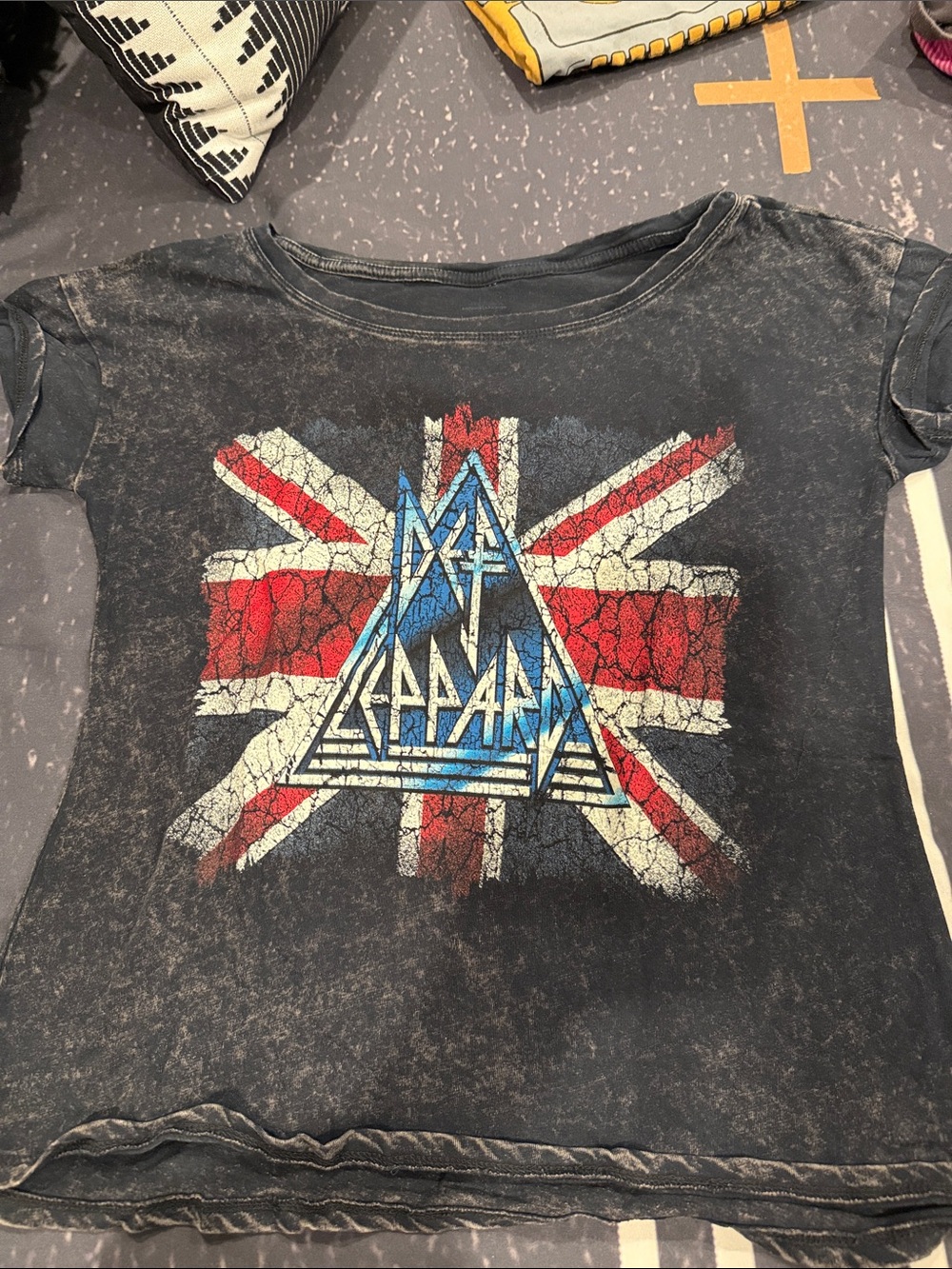 Womens XS Black Graphic Def Leppard Tee with Union Jack
